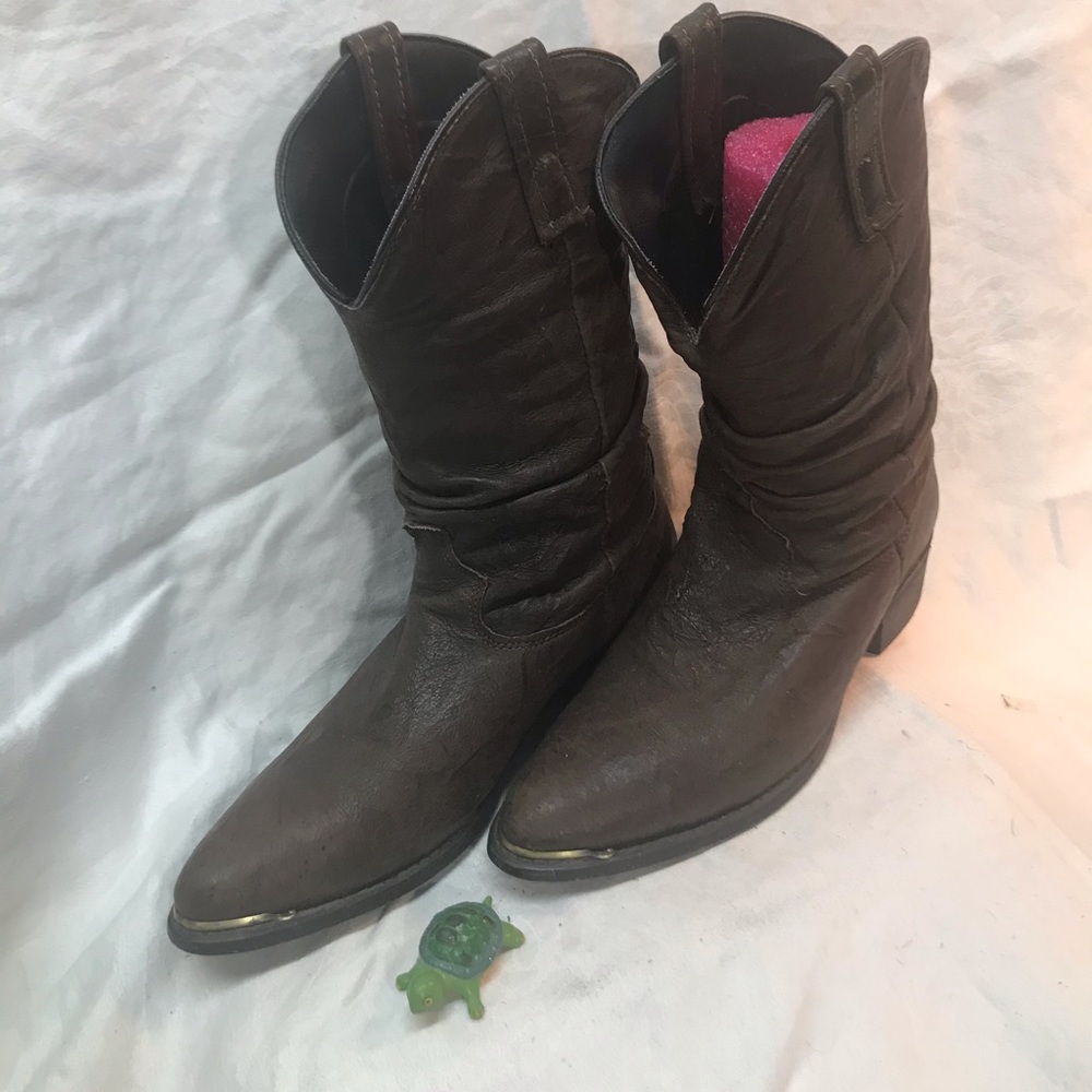 Brown slouch cowgirl boots, Size 8D, Only $35